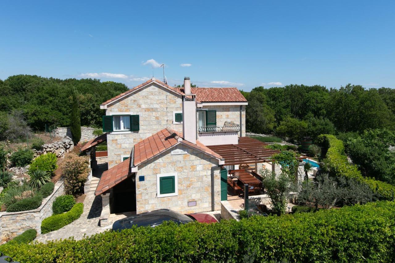 Villa Luci Pucisca Ngoại thất bức ảnh